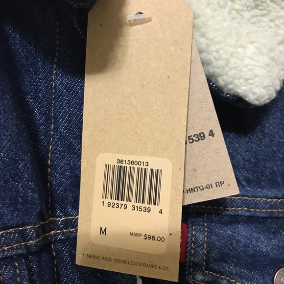 NWT Levi’s Sherpa denim trucker jacket - Picture 3 of 5